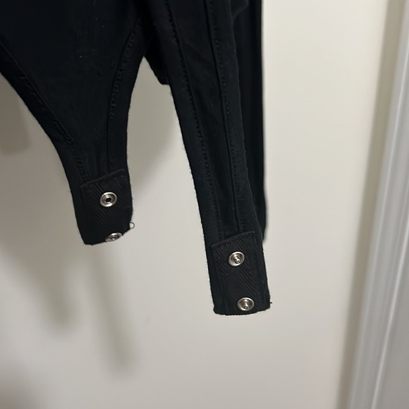 Fashion Nova Eye Opening Bodysuit Size Medium - Picture 13 of 15